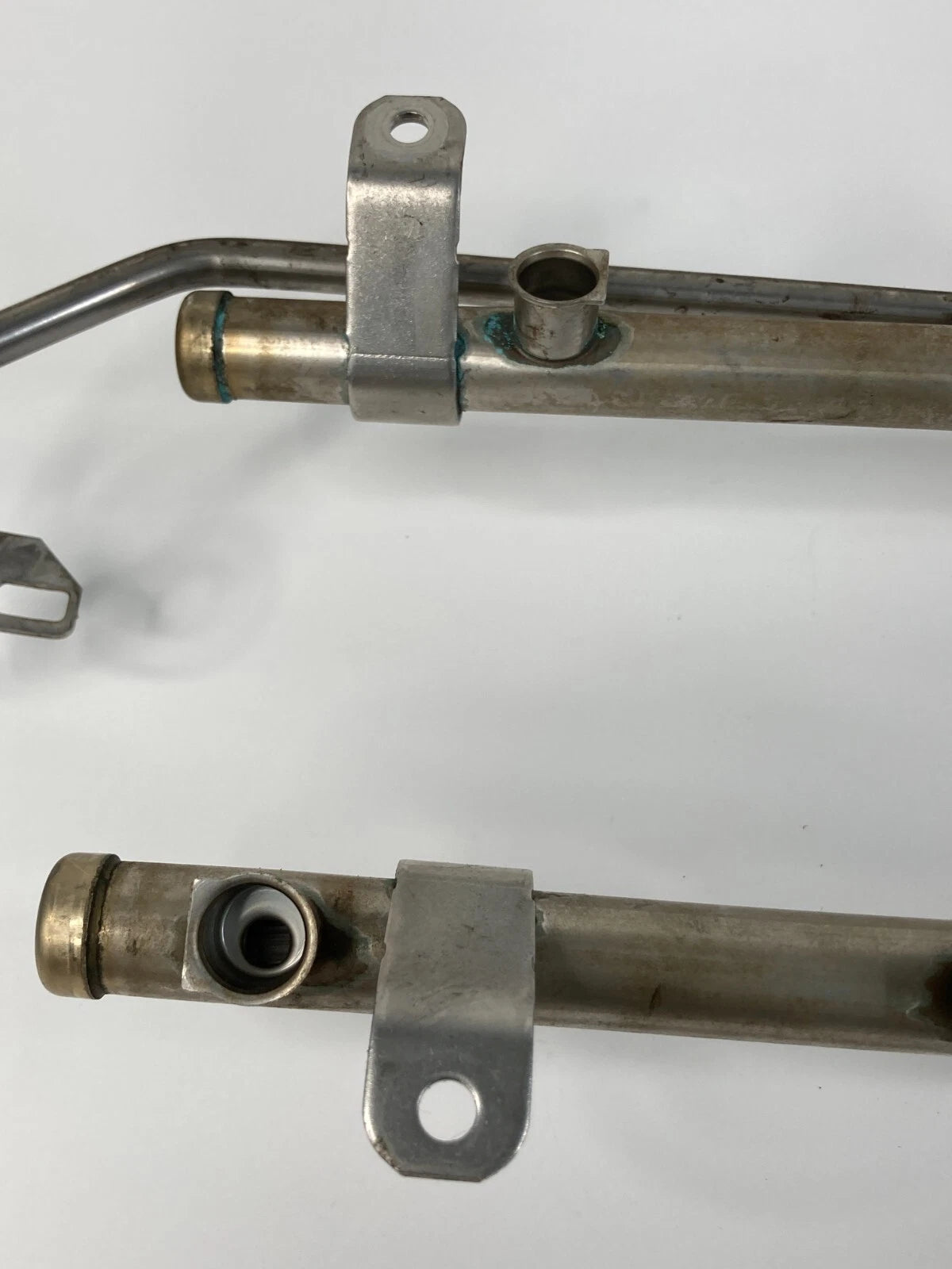 09-12 FORD FLEX ENGINE FUEL SUPPLY INJECTOR INJECTION RAIL W/ LINE 8G13-9J280-AH