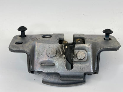 2009-2014 VOLKSWAGEN ROUTAN REAR RIGHT SIDE SLIDING DOOR LOCK LATCH CATCH ASSY