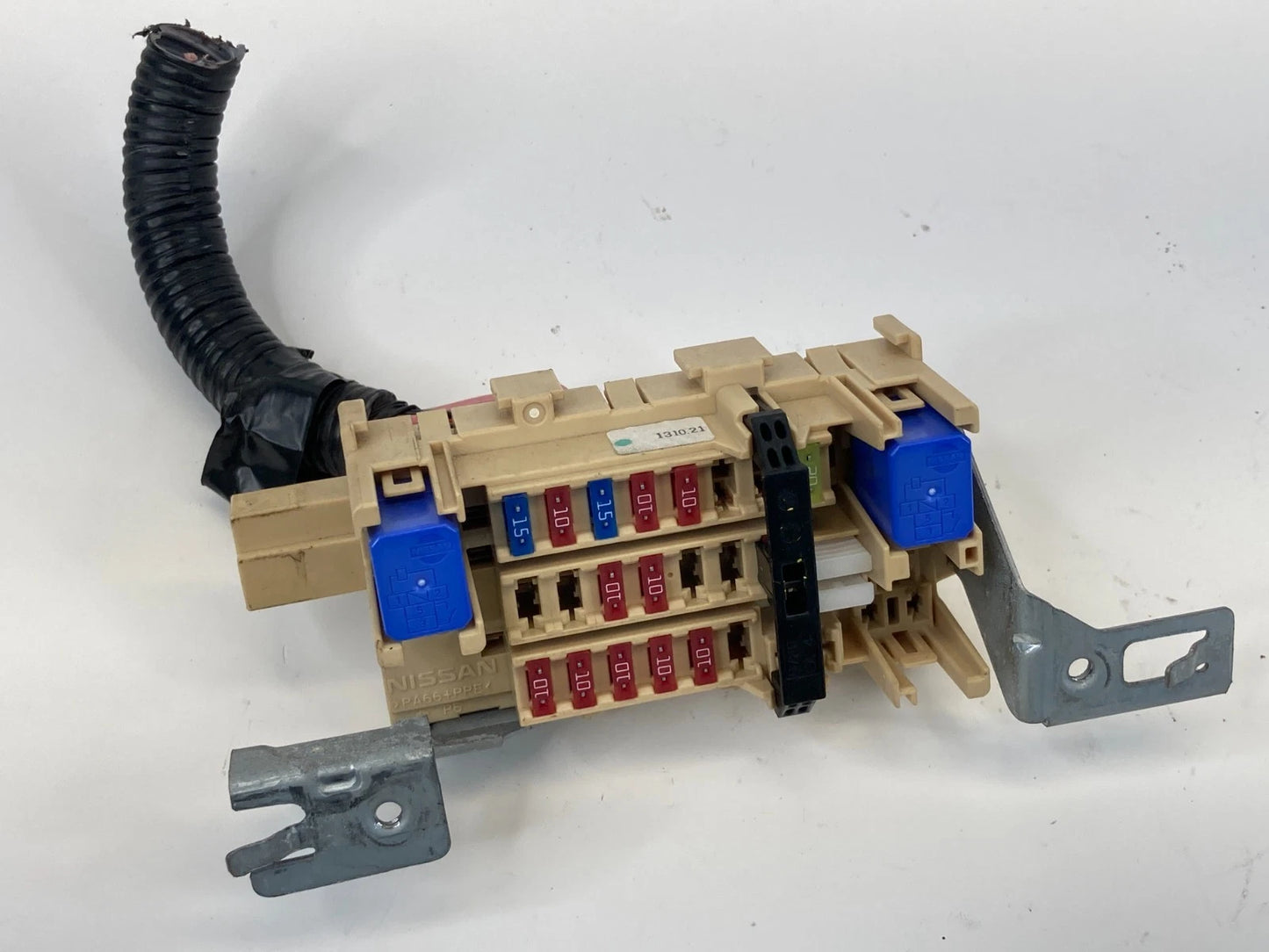 2013-2019 NISSAN SENTRA 1.8L L4 INTERIOR UNDER DASH FUSE JUNCTION RELAY BOX OEM