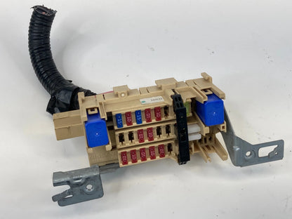 2013-2019 NISSAN SENTRA 1.8L L4 INTERIOR UNDER DASH FUSE JUNCTION RELAY BOX OEM