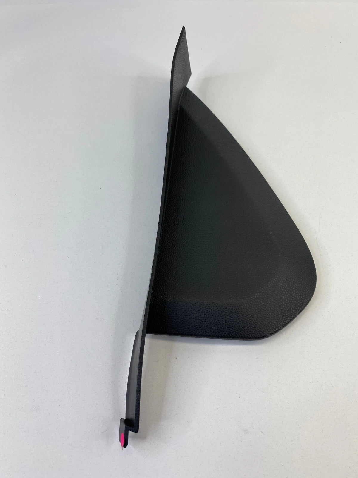 11-19 FORD FIESTA FRONT RIGHT SIDE CAP END PANEL COVER BEZEL TRIM AE83A044C60