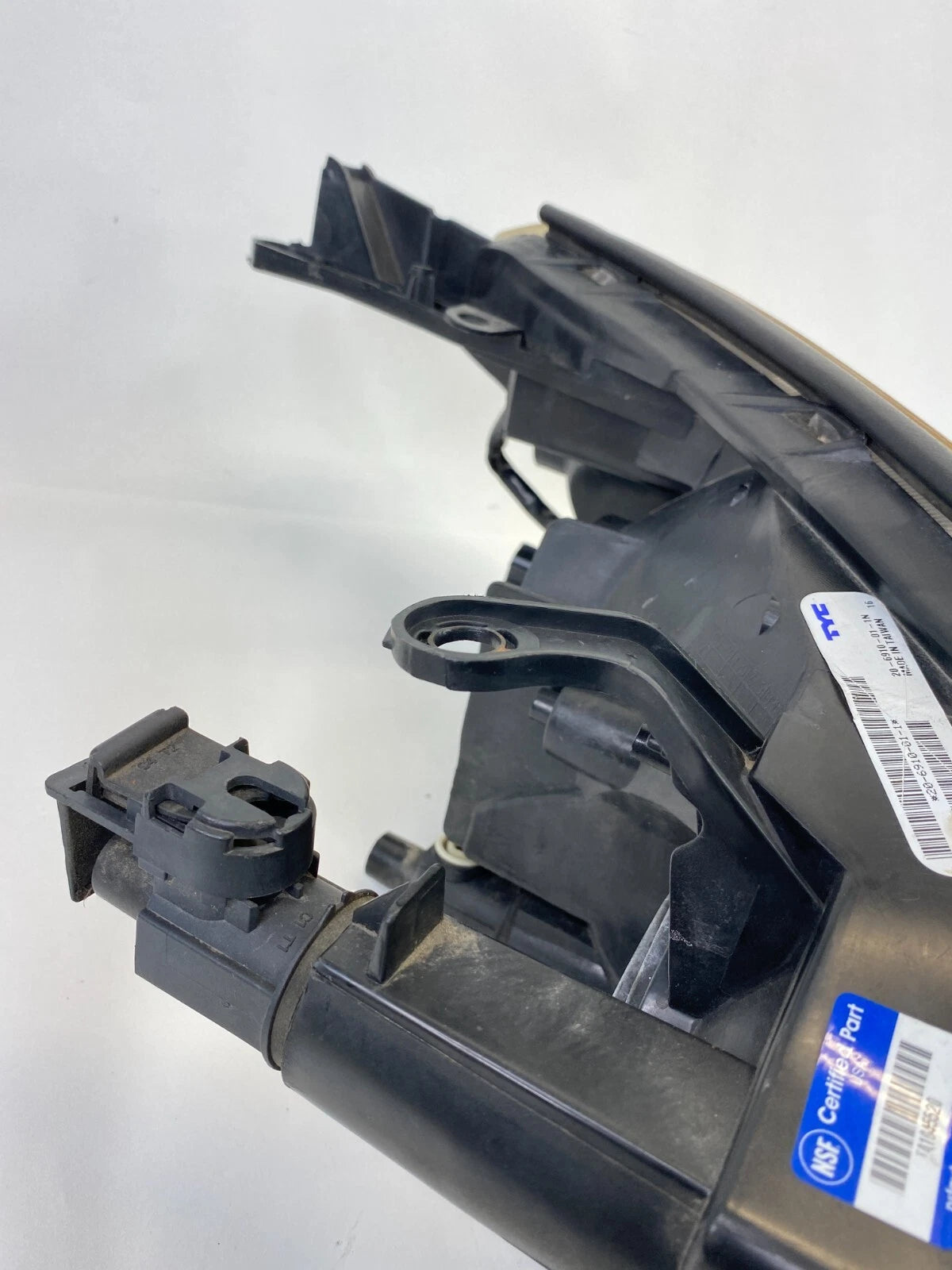 2006-2008 TOYOTA RAV4 AFTER MARKET FRONT LEFT SIDE HEADLIGHT HEADLAMP ASSEMBLY