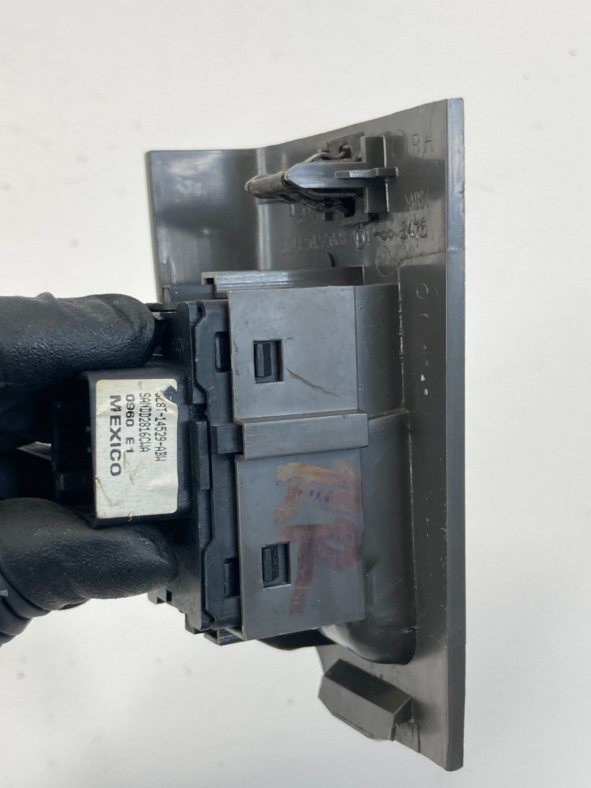 08-11 Ford Focus Rear Right Side Door Power Window Switch w/ Bezel 8S4354275A28