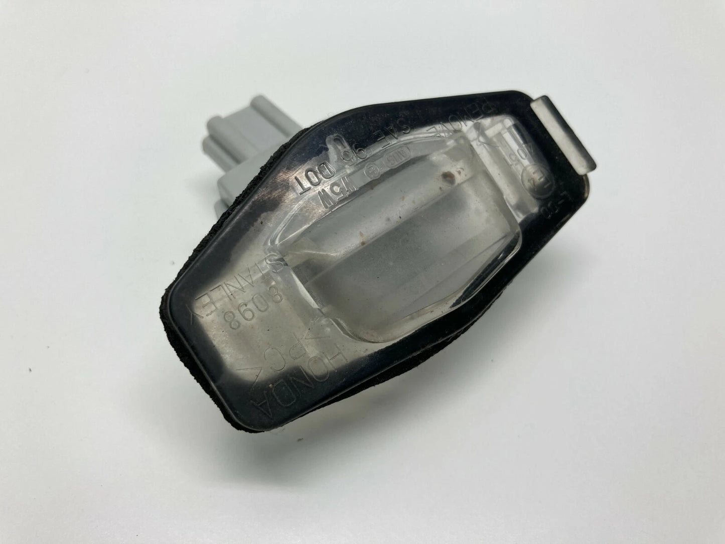 2004 05 06 07 2008 ACURA TL REAR LICENSE PLATE LIGHT LAMP ASSEMBLY OEM