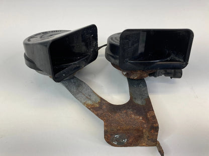 2005-2009 SAAB 9-7X 97X HIGH & LOW NOTE PITCH HORN ALARM SIREN PAIR SET OEM