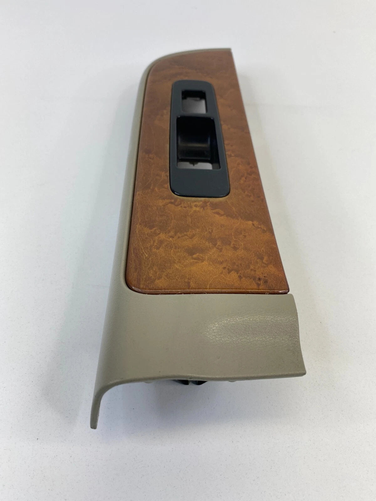 2001-2003 INFINITI QX4 FRONT RIGHT PASSENGER WINDOW SWITCH BEZEL COVER TRIM OEM
