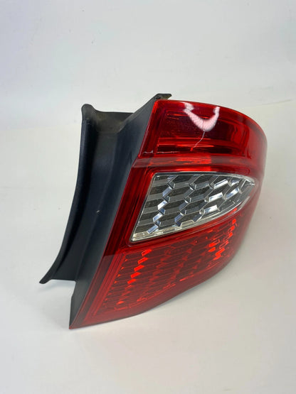 2010 2011 2012 FORD FUSION SEDAN REAR RIGHT SIDE TAIL LIGHT TAILLIGHT LAMP OEM
