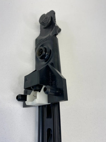 2010 KIA FORTE FRONT RIGHT PASSENGER SEAT BELT HEIGHT ADJUSTER 88890-1M500 OEM