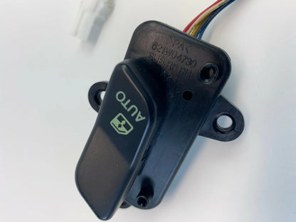 04-06 KIA AMANTI REAR RIGHT SIDE DOOR WINDOW CONTROL SWITCH BUTTON 621W04730 OEM