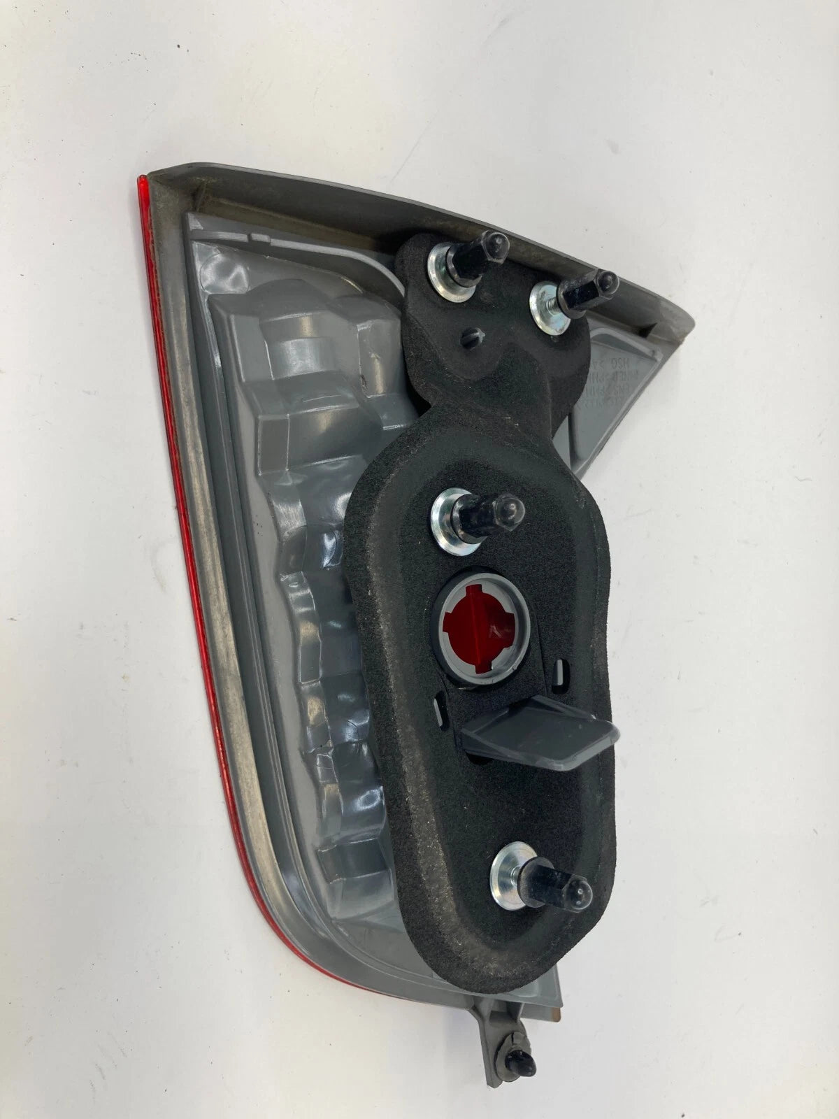 06-11 HONDA CIVIC SEDAN DRIVER SIDE INNER TRUNK TAIL LIGHT LAMP LEFT TAILLIGHT