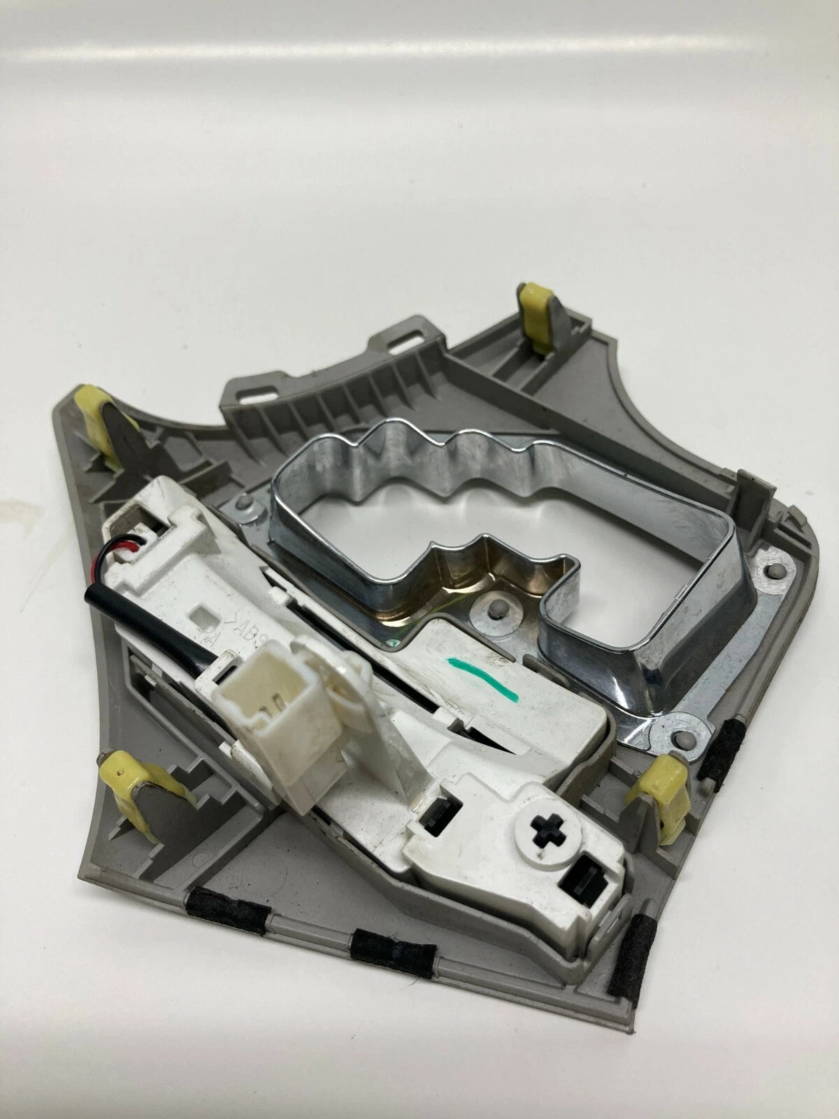 2011-2014 TOYOTA SIENNA DASH GEAR SHIFT SHIFTER INDICATOR BEZEL TRIM 76F438 OEM