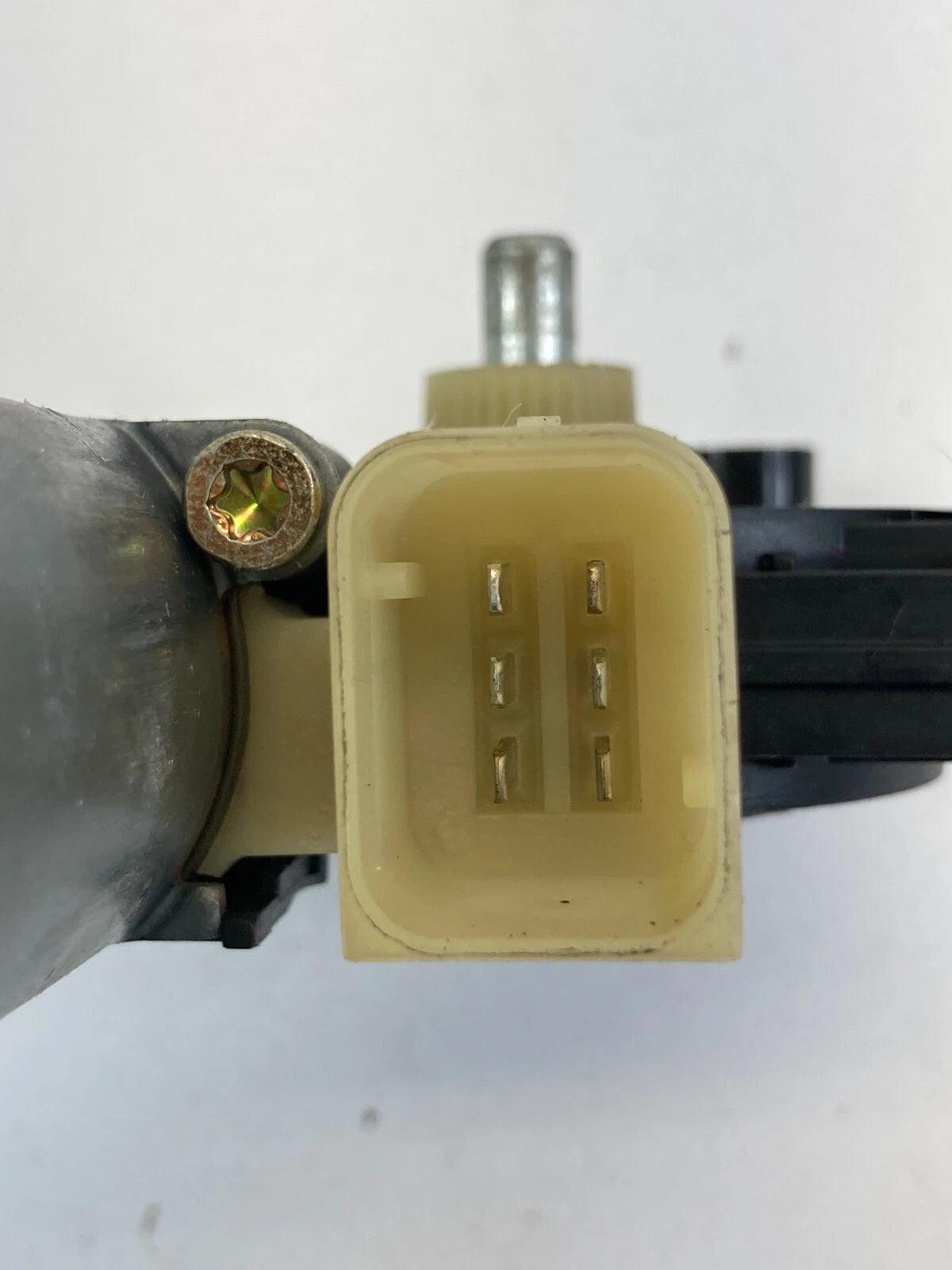 2001-2005 MERCEDES-BENZ C320 REAR RIGHT SIDE DOOR WINDOW MOTOR RR RH A2038203042