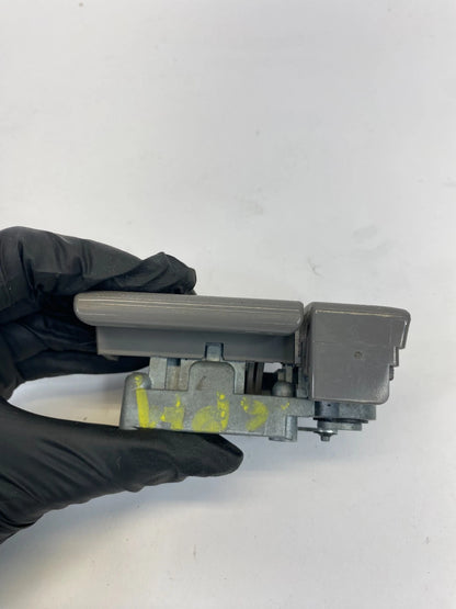 1999-2004 HONDA ODYSSEY GLOVE BOX DOOR COMPARTMENT LOCK LATCH HANDLE RELEASE OEM