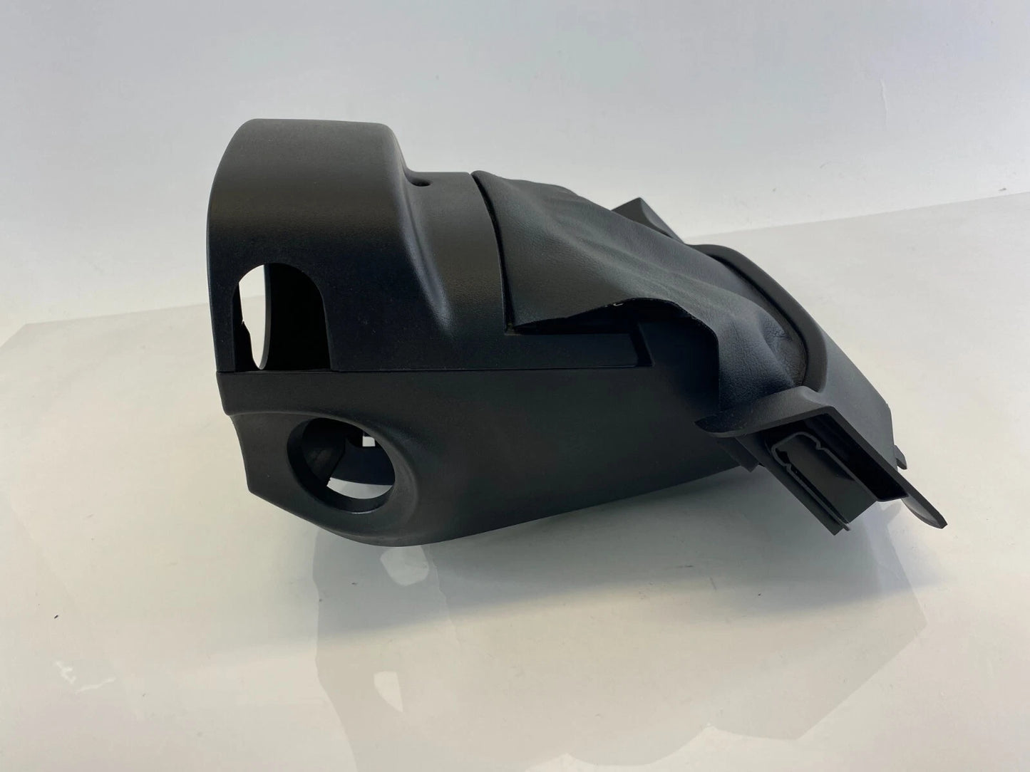 2012-2018 FORD FOCUS STEERING COLUMN UPPER & LOWER SHROUD COVER TRIM BEZEL OEM