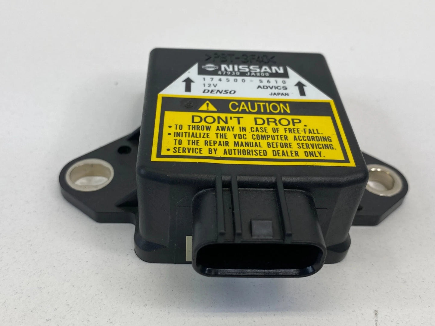 2007-2011 NISSAN ALTIMA 2.5L SUSPENSION YAW RATE SENSOR MODUEL 47930-JA800 OEM