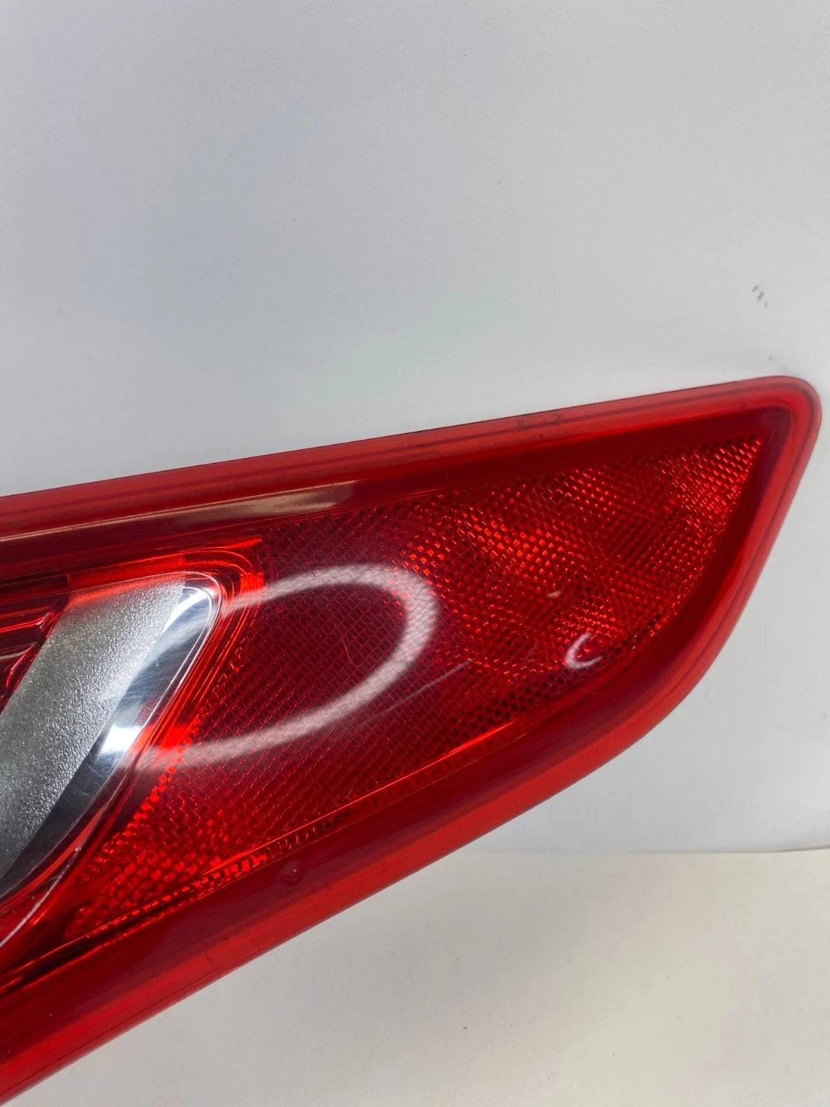 2013-2016 Ford Escape Rear Right Passenger Side Taillight Tail Lamp Assy OEM