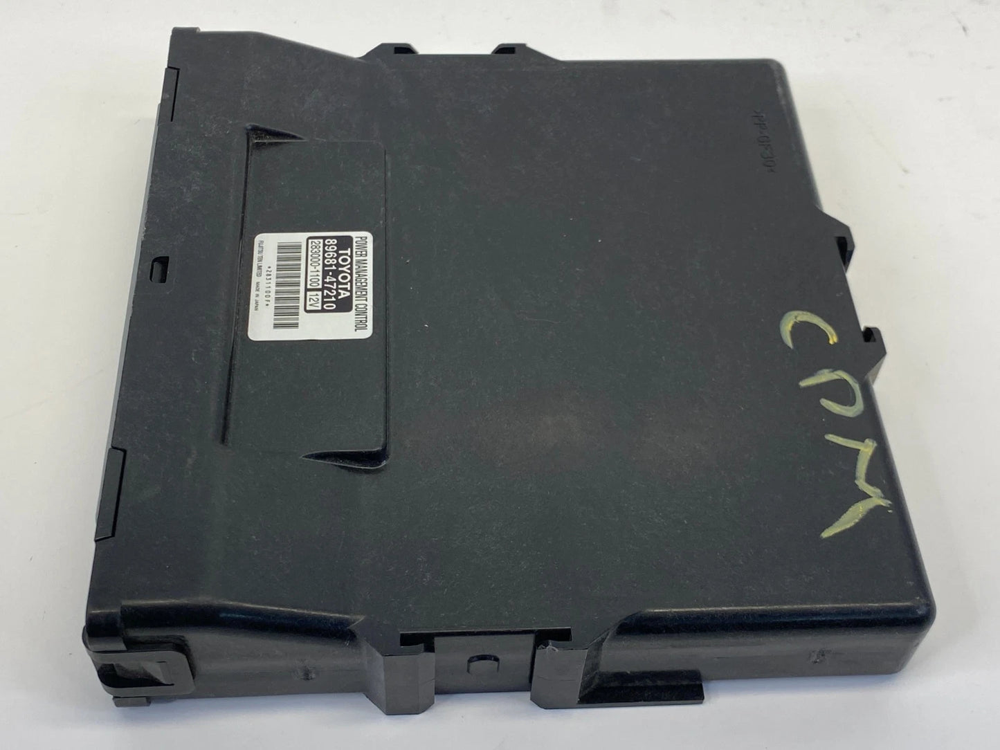 2010-2015 TOYOTA PRIUS POWER MANAGEMENT CONTROL MODULE ECU OEM 89681-47210