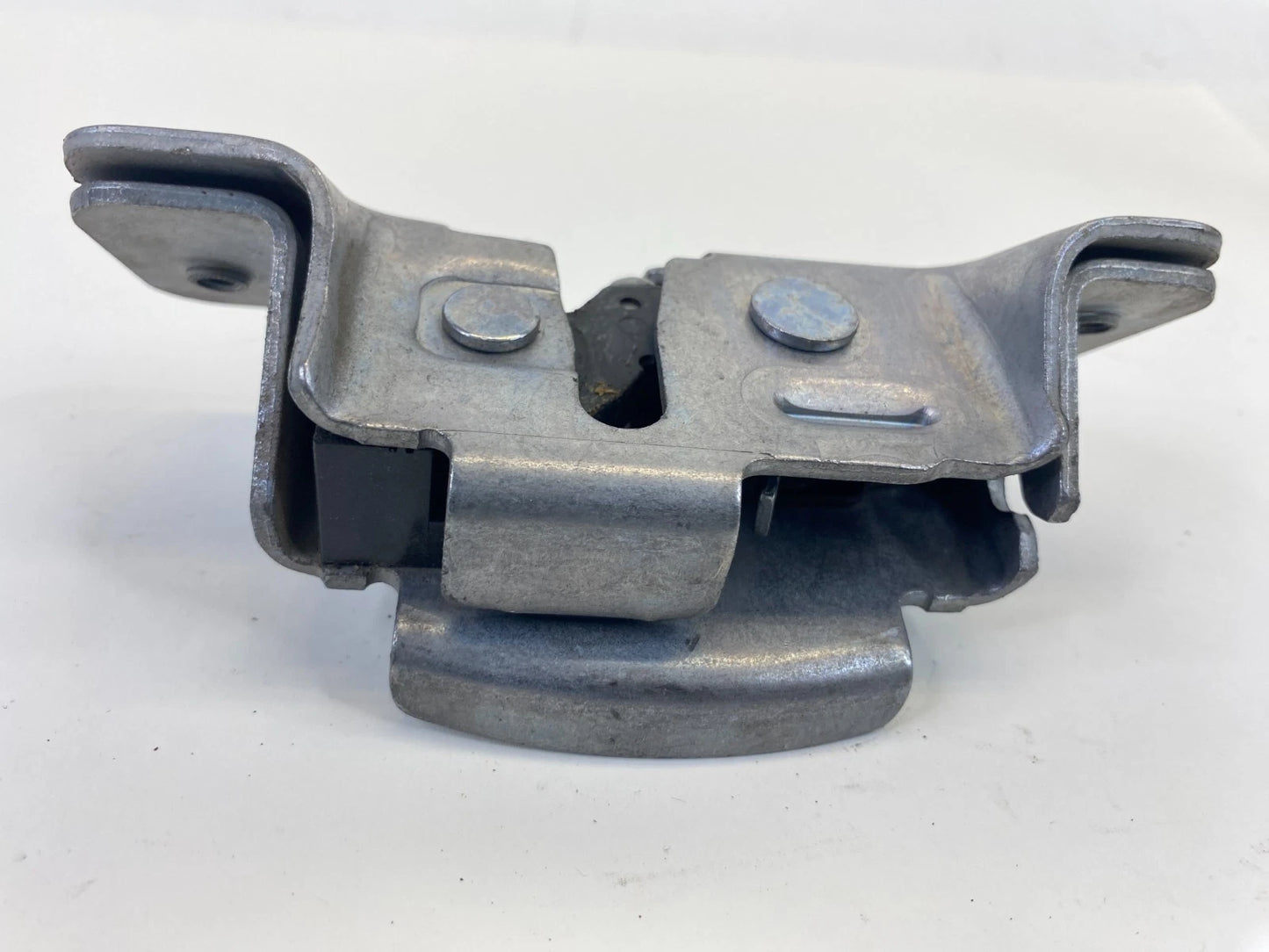 2008-2016 CHRYSLER TOWN & COUNTRY REAR LEFT SLIDING DOOR LOCK LATCH CATCH OEM