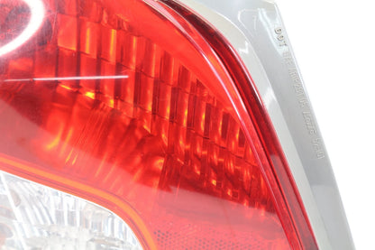 2007-2012 TOYOTA YARIS SEDAN LEFT DRIVER TAILLIGHT TAIL LIGHT LAMP HALOGEN