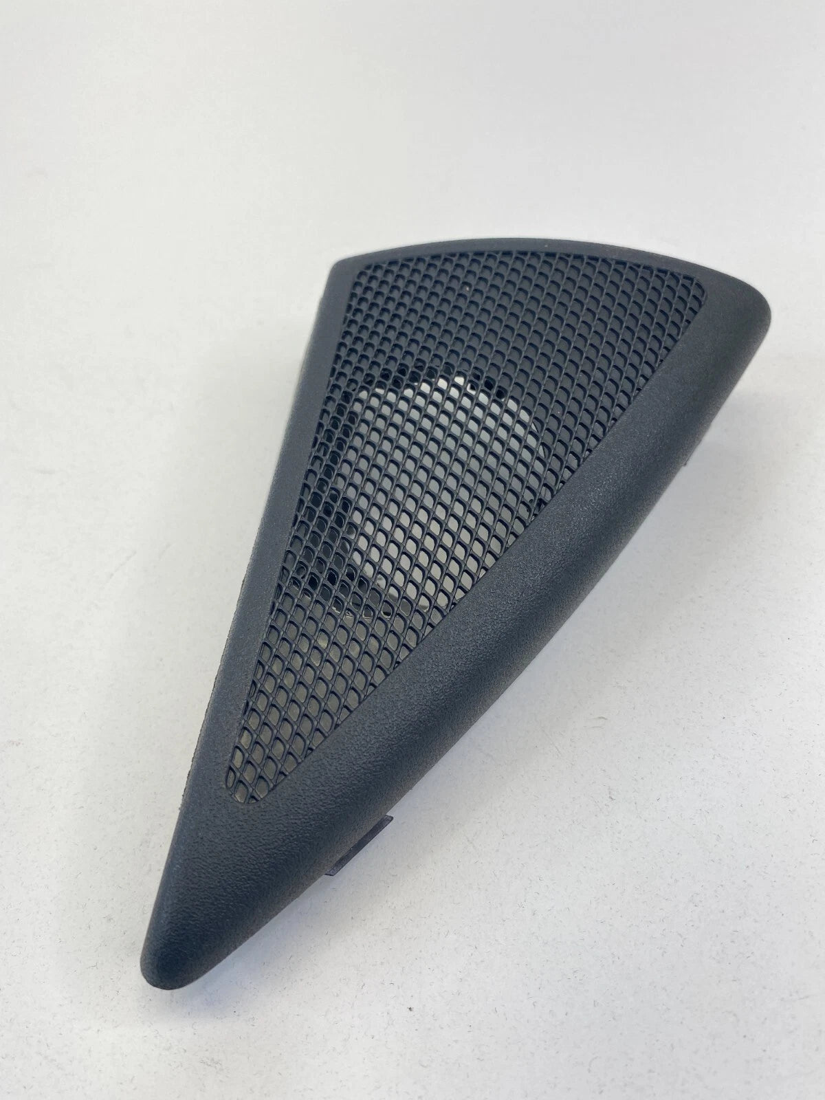2003-2009 MERCEDES-BENZ E320 FRONT RIGHT DOOR TWEETER SPEAKER COVER A2117250294