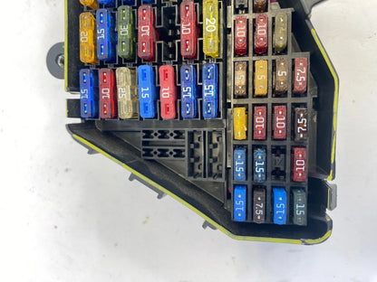 1999-2005 VOLKSWAGEN JETTA INTERIOR DASHBOARDS FUSE PANEL JUNCTION BLOCK BOX OEM