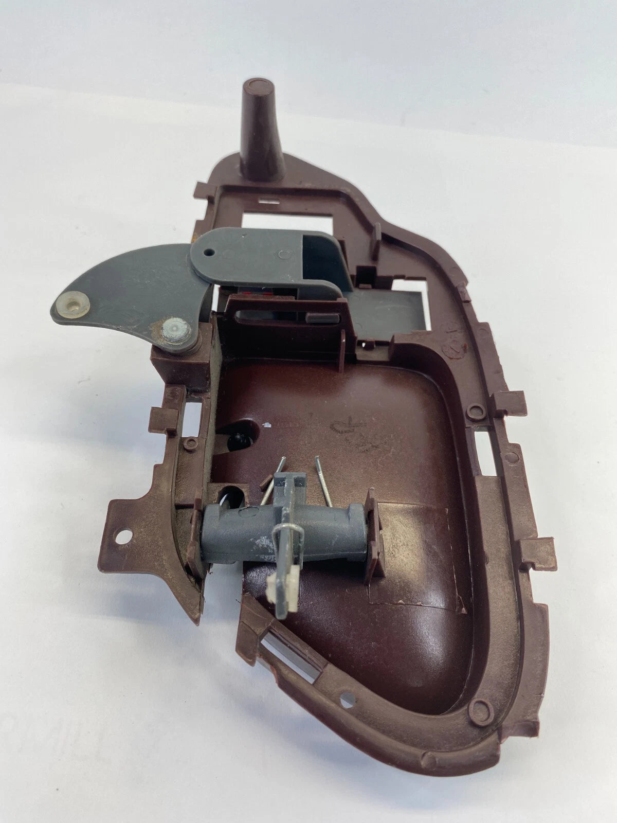 95-99 GMC YUKON CHEVY TAHOE FRONT LEFT DRIVER INNER DOOR HANDLE 5708041 FR LH