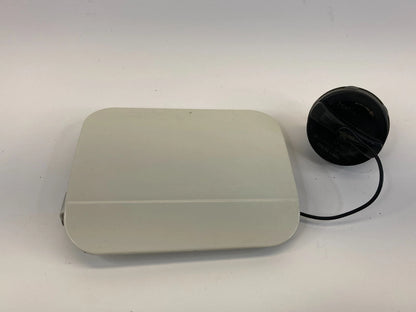 2005-2010 CHRYSLER 300 05-08 DODGE MAGNUM FUEL FILLER GAS TANK DOOR LID COVER