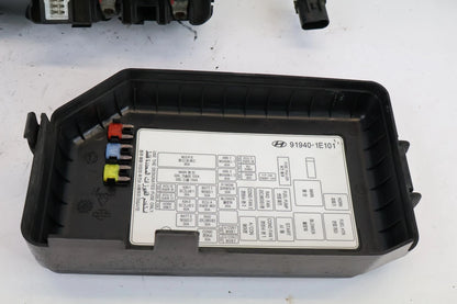 06-11 HYUNDAI ACCENT ENGINE FUSE BOX RELAY JUNCTION BLOCK MODULE 91940-1E101 OEM