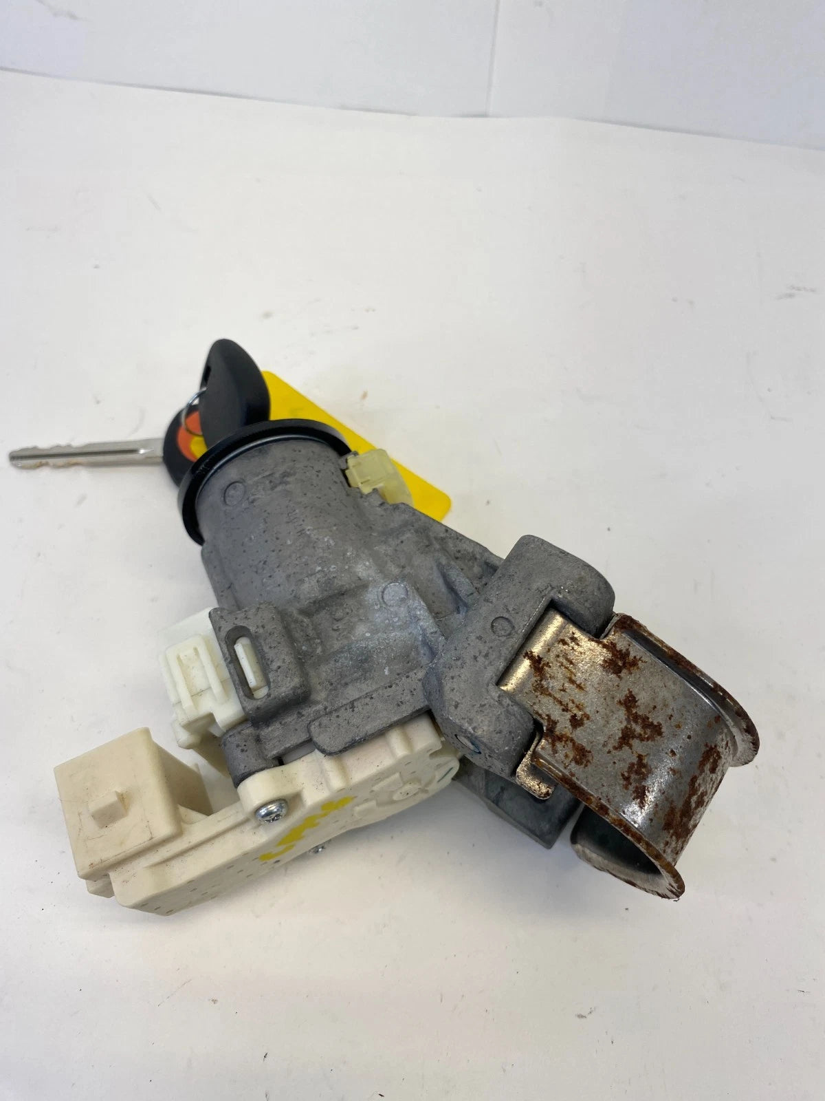 2014-2019 TOYOTA COROLLA IGNITION LOCK CYLINDER SWITCH WITH KEYS OEM 89782-02020