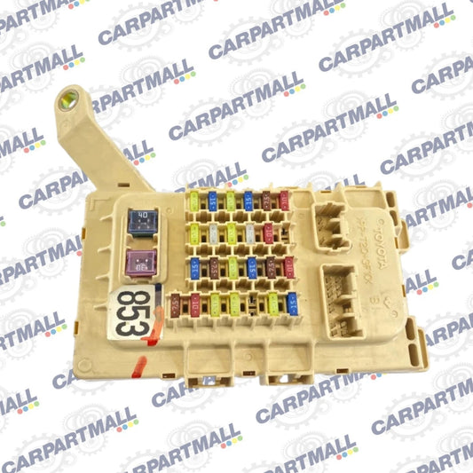 2004-2007 TOYOTA HIGHLANDER 3.3L V6 FWD A/T UNDER DASH FUSE BOX RELAY UNIT OEM