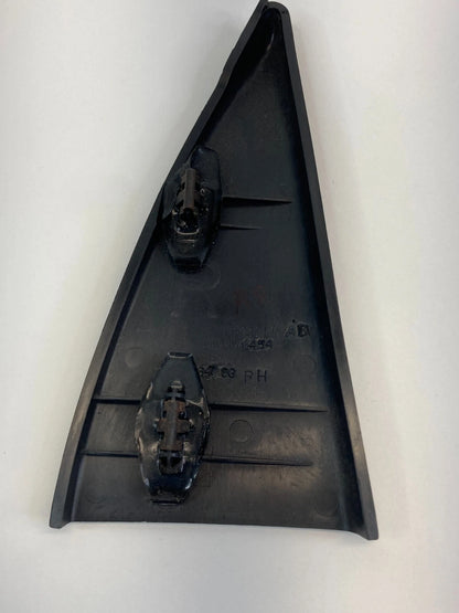 08-11 FORD FOCUS REAR RIGHT SIDE INNER CORNER COVER TRIM MOLDING 8S4354254K05