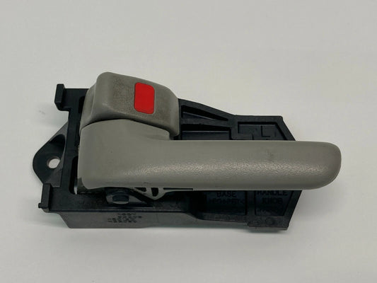 1997-2001 LEXUS ES300 REAR LEFT SIDE INNER DOOR HANDLE ASSEMBLY 69206-22080 OEM