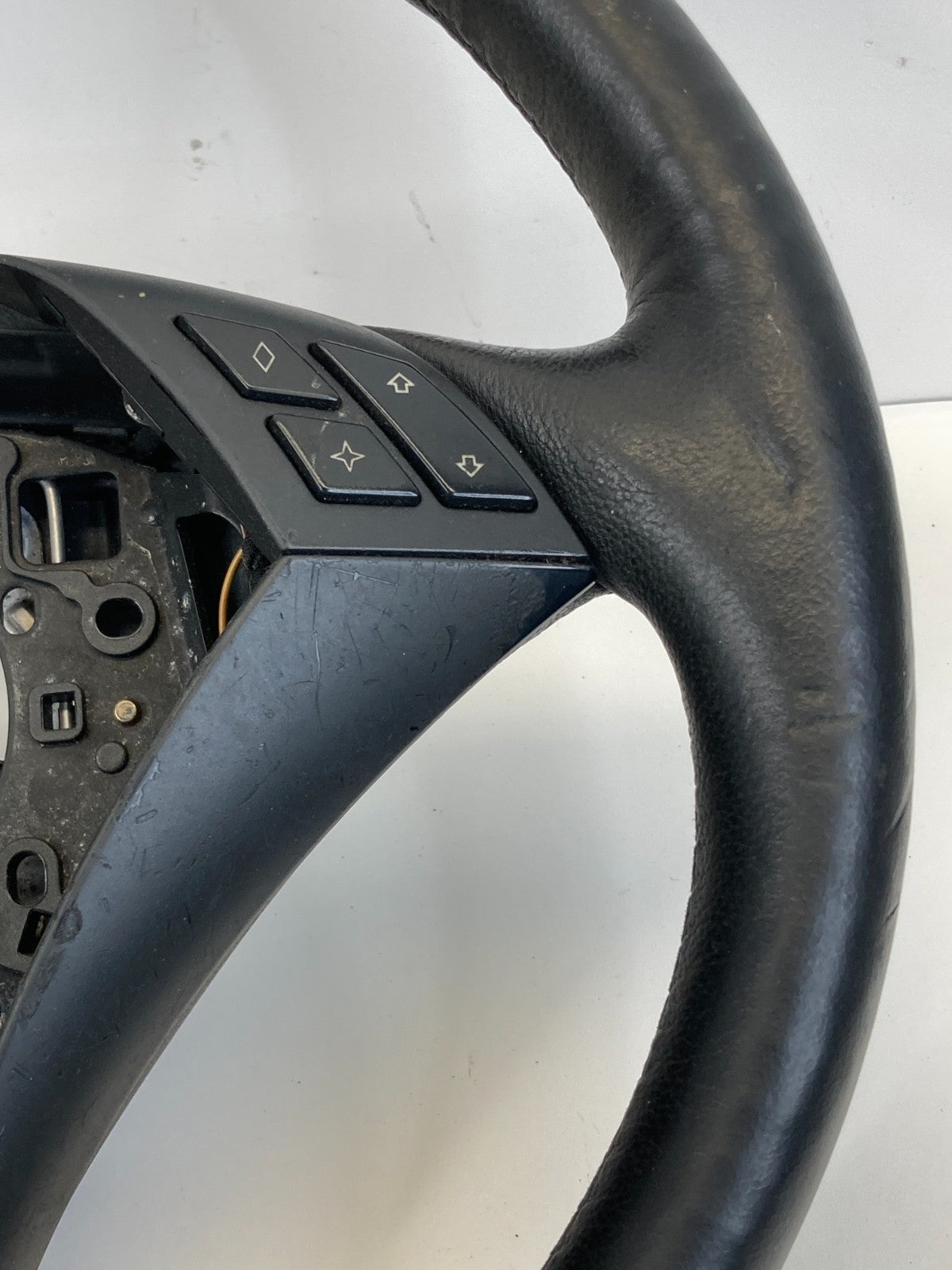2006 2007 BMW 530xi Steering Wheel w/ Audio & Cruise Switches OEM