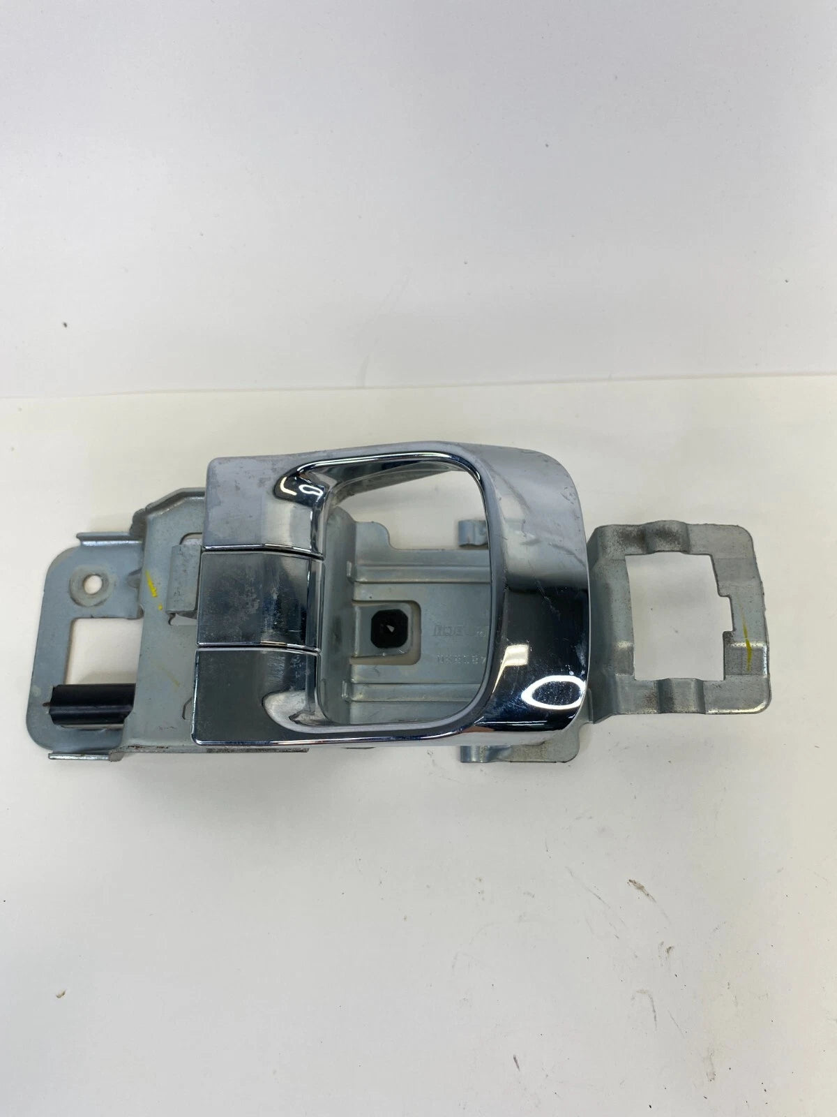 2007 2008 2009 SUZUKI XL-7 XL7 REAR RIGHT SIDE INTERIOR INNER DOOR HANDLE OEM