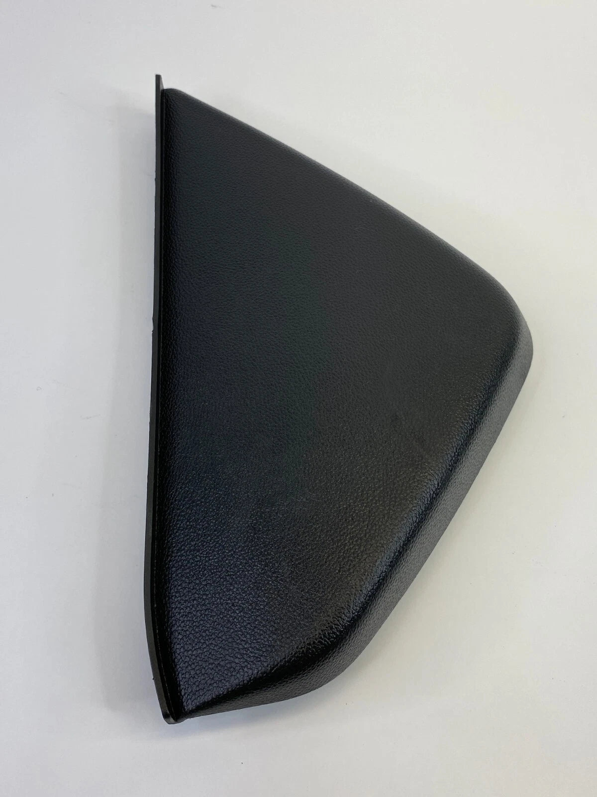 2011-2016 CHEVROLET CRUZE FRONT RIGHT SIDE DASH END PANEL COVER CAP OUTER TRIM
