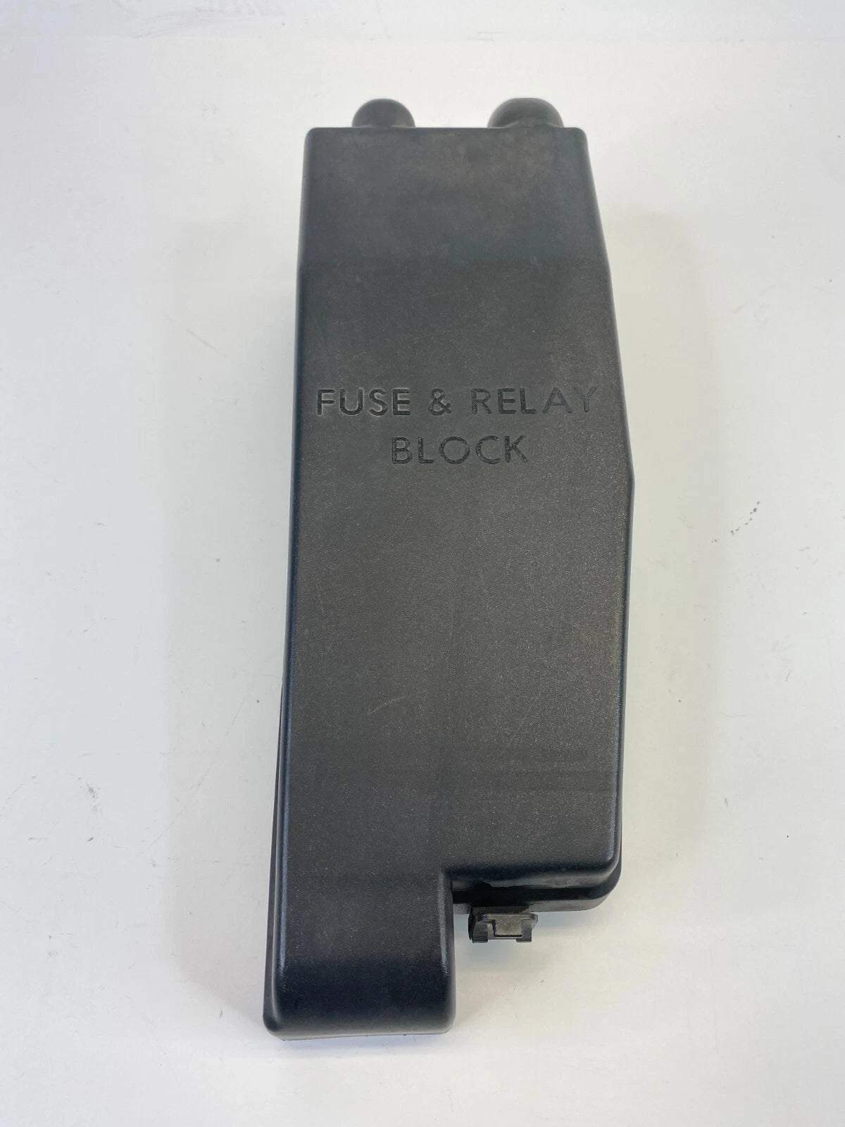 2009 2010 2011 KIA BORREGO 3.8L FUSE RELAY BOX BLOCK COMPARTMENT COVER LID