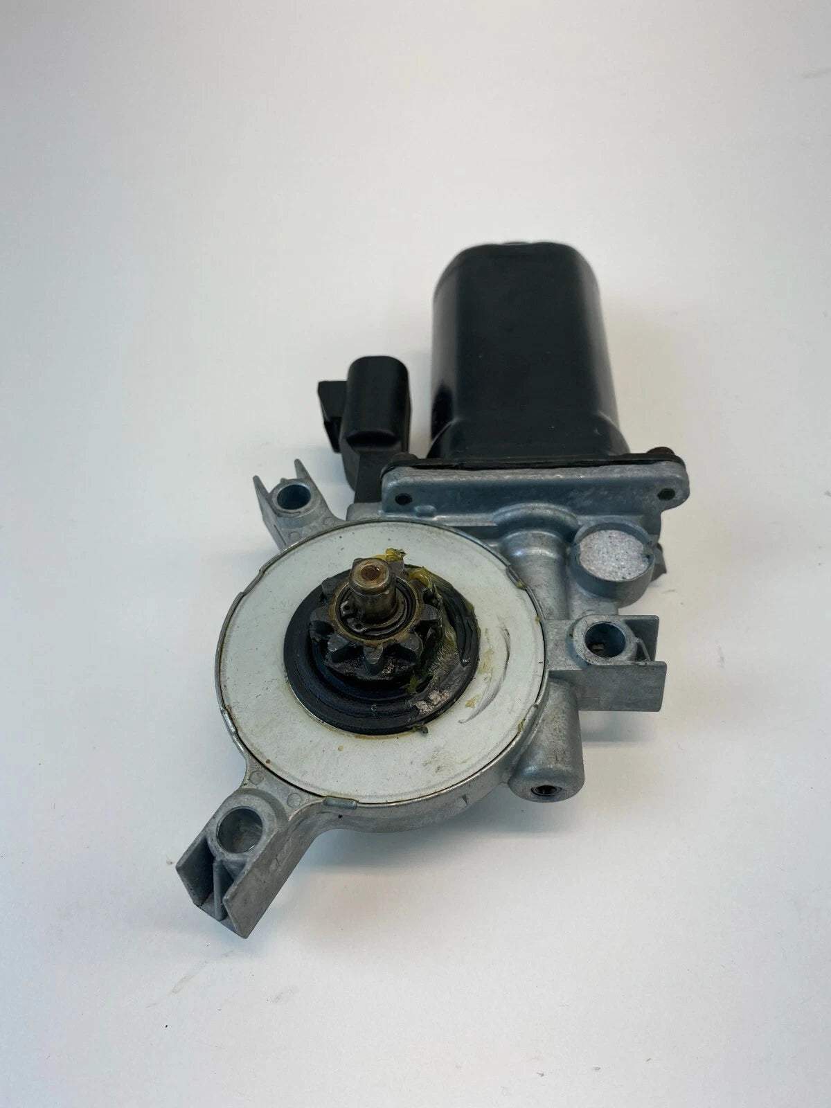 05-07 SATURN RELAY 05-08 CHEVY UPLANDER FRONT LEFT DOOR WINDOW MOTOR 16643538