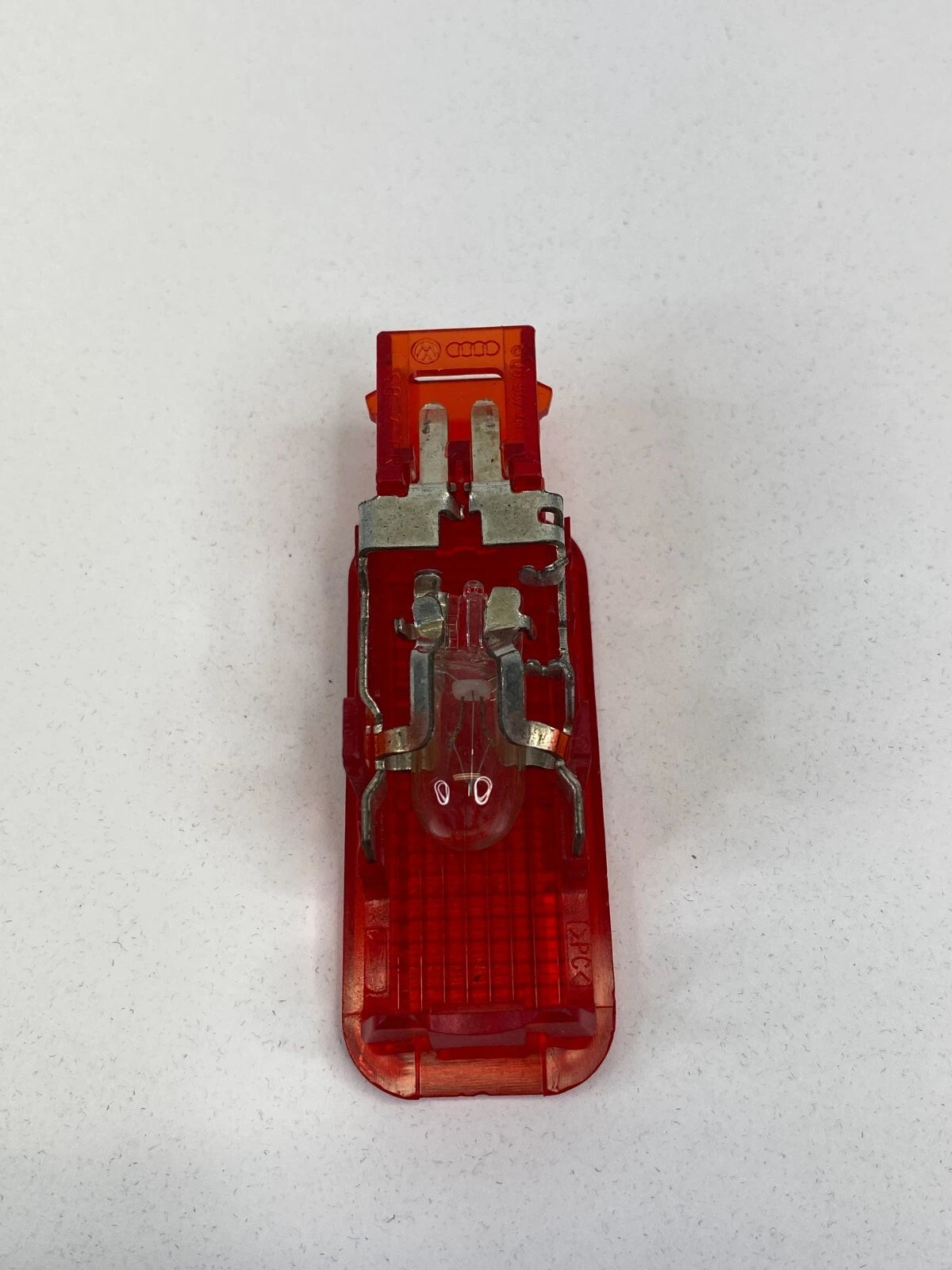 2002-2008 AUDI A4 QUATTRO REAR LEFT DOOR WARNING RED LENS COURTESY LAMP ASSY OEM