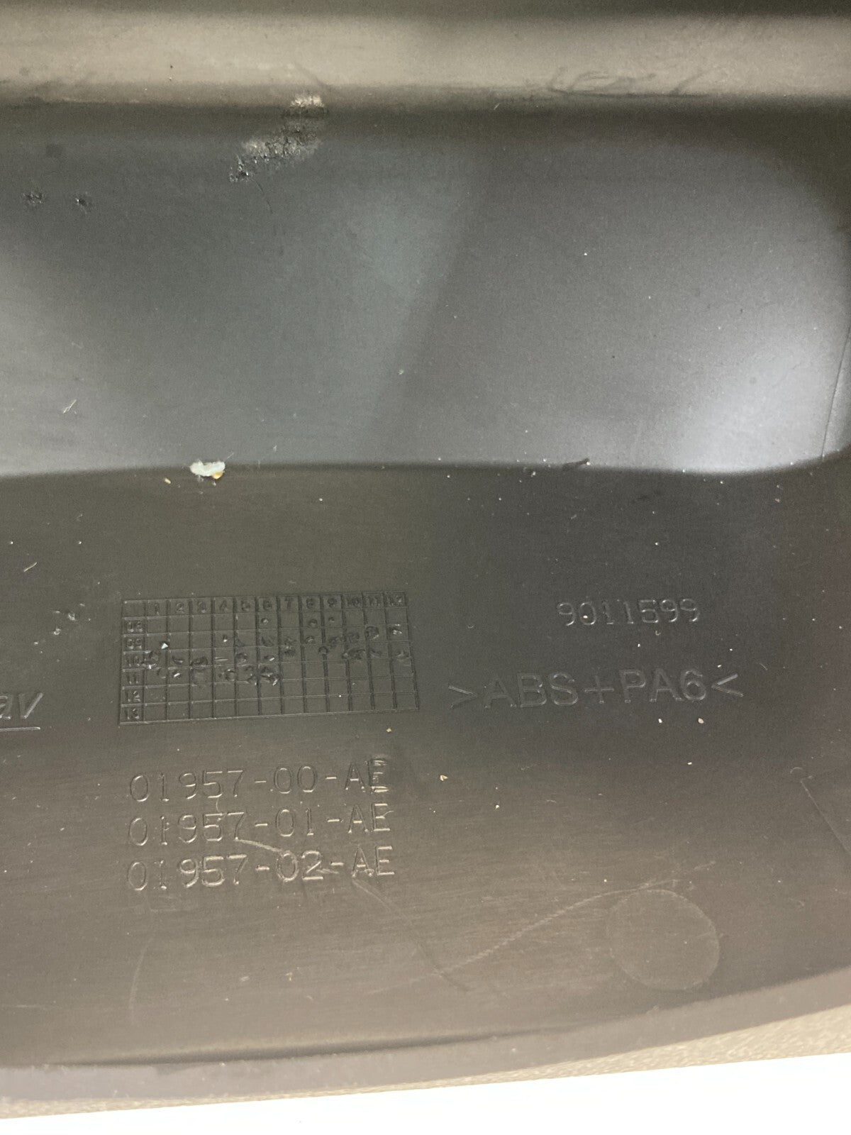 2011-2013 Buick LaCrosse Steering Column Upper & Lower Cover Shroud Trim Panel