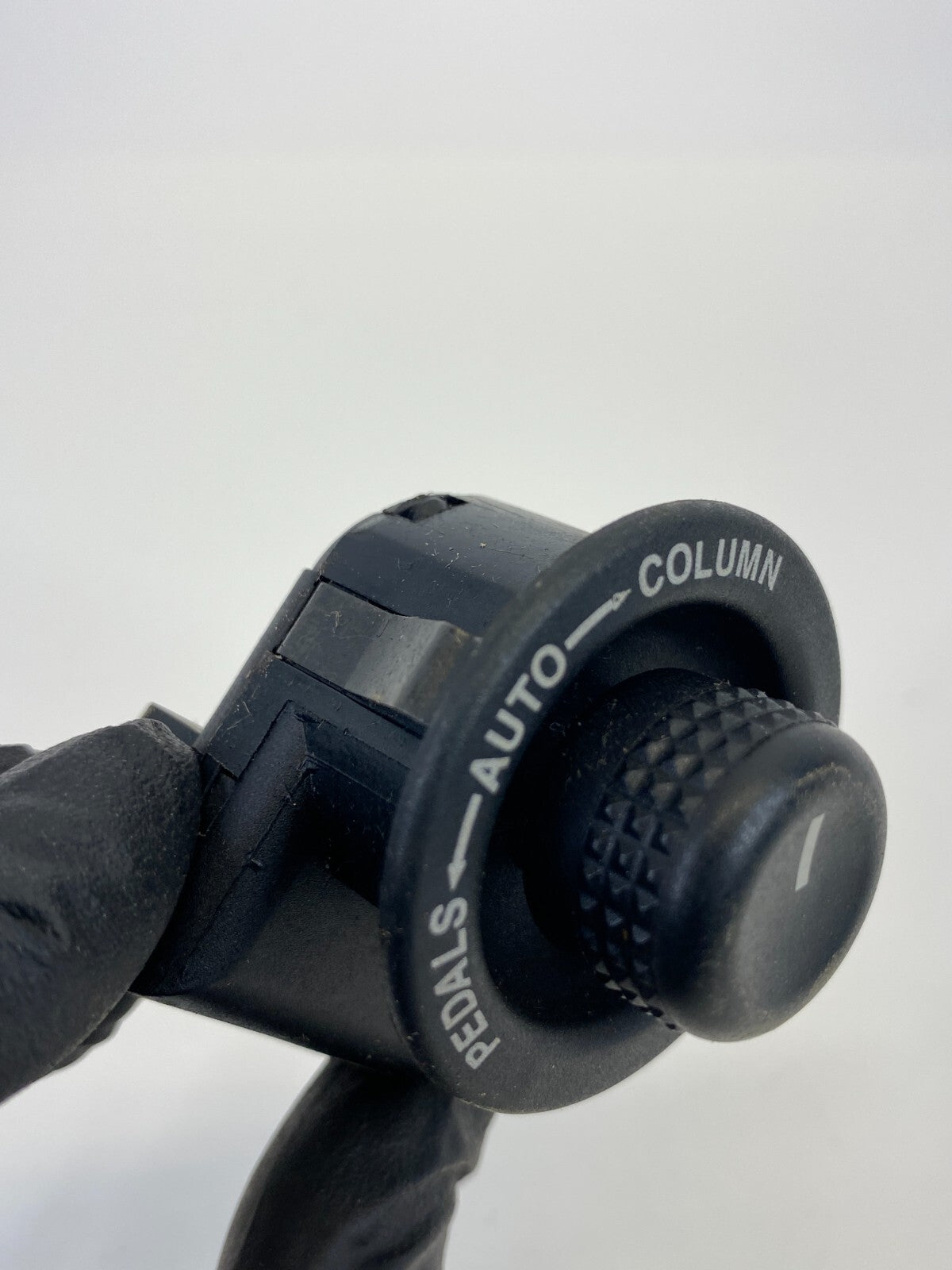 2003-2008 Jaguar S-type Steering Column Adjustment Control Switch Button OEM