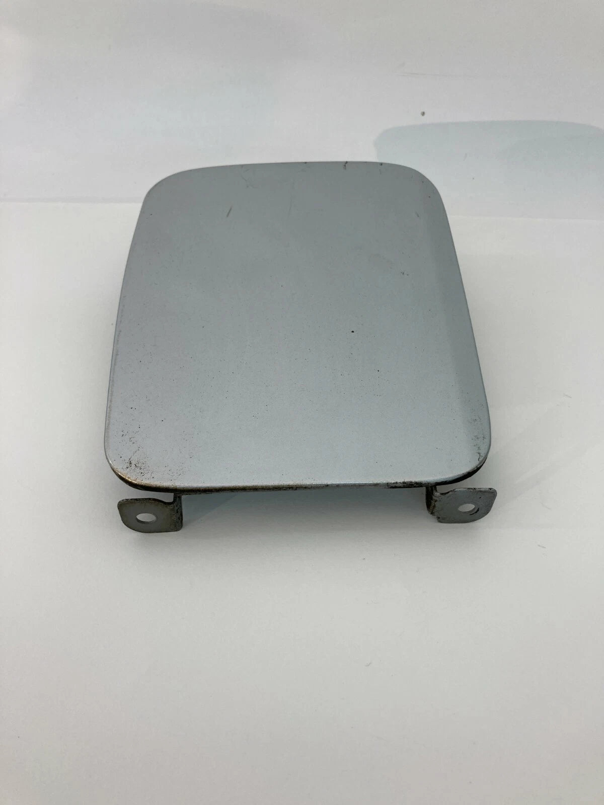 2002-2007 SUBARU IMPREZA WAGON FUEL FILLER DOOR GAS TANK LID COVER OEM