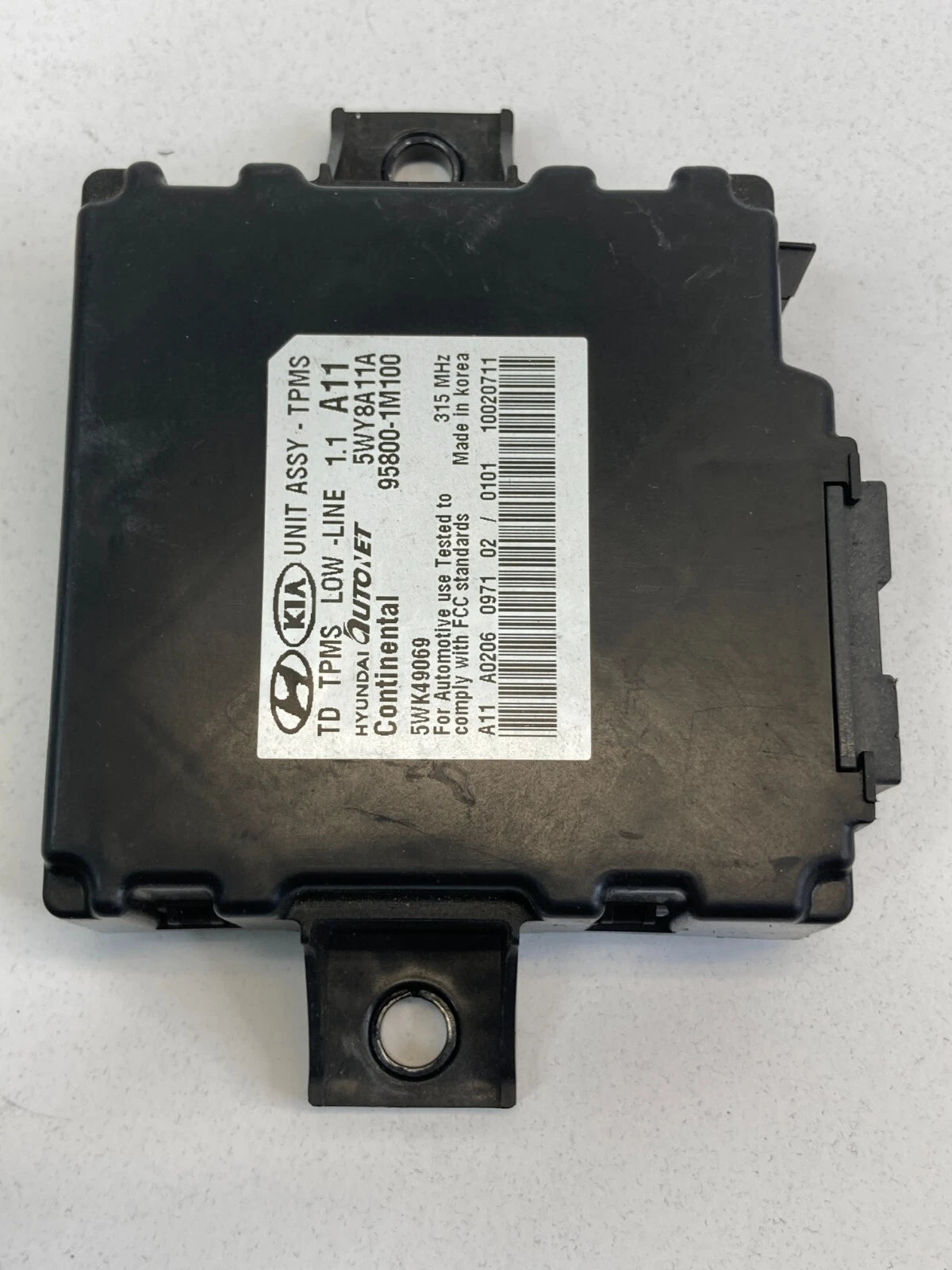 2010 KIA FORTE TIRE PRESSURE MONITOR CONTROL MODULE COMPUTER TPMS 95800-1M100