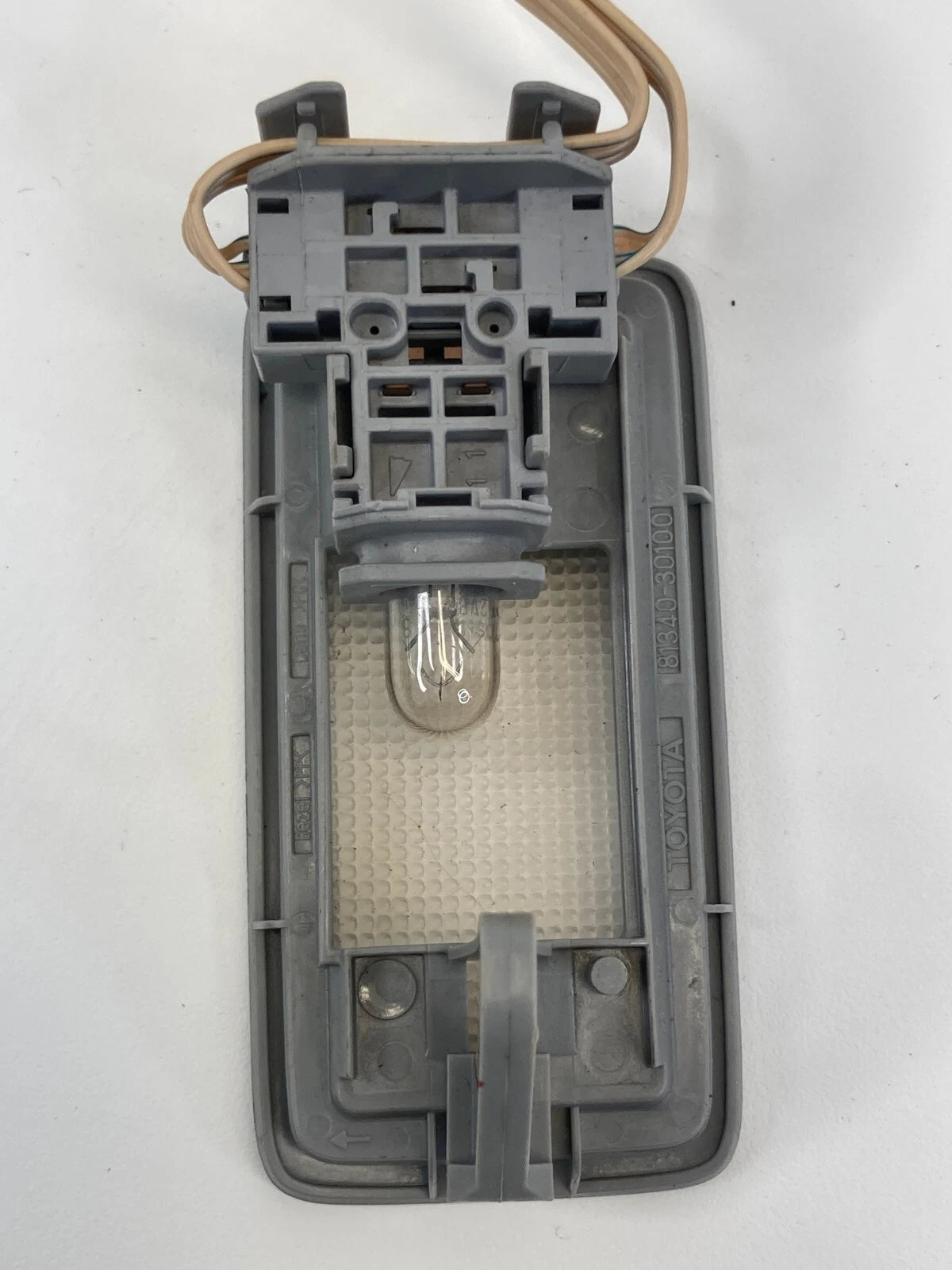 2007-2014 TOYOTA CAMRY FRONT LEFT OR RIGHT ROOF SUN VISOR VANITY LIGHT LAMP