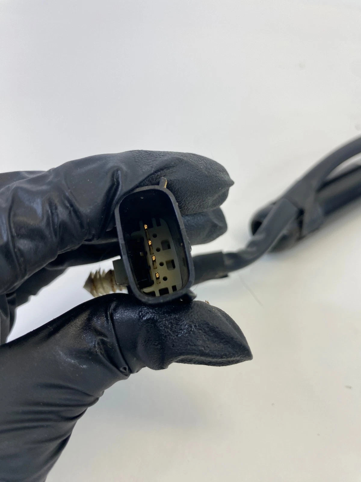 2013-2019 Ford Flex Front Left Driver Seat Belt Buckle OEM