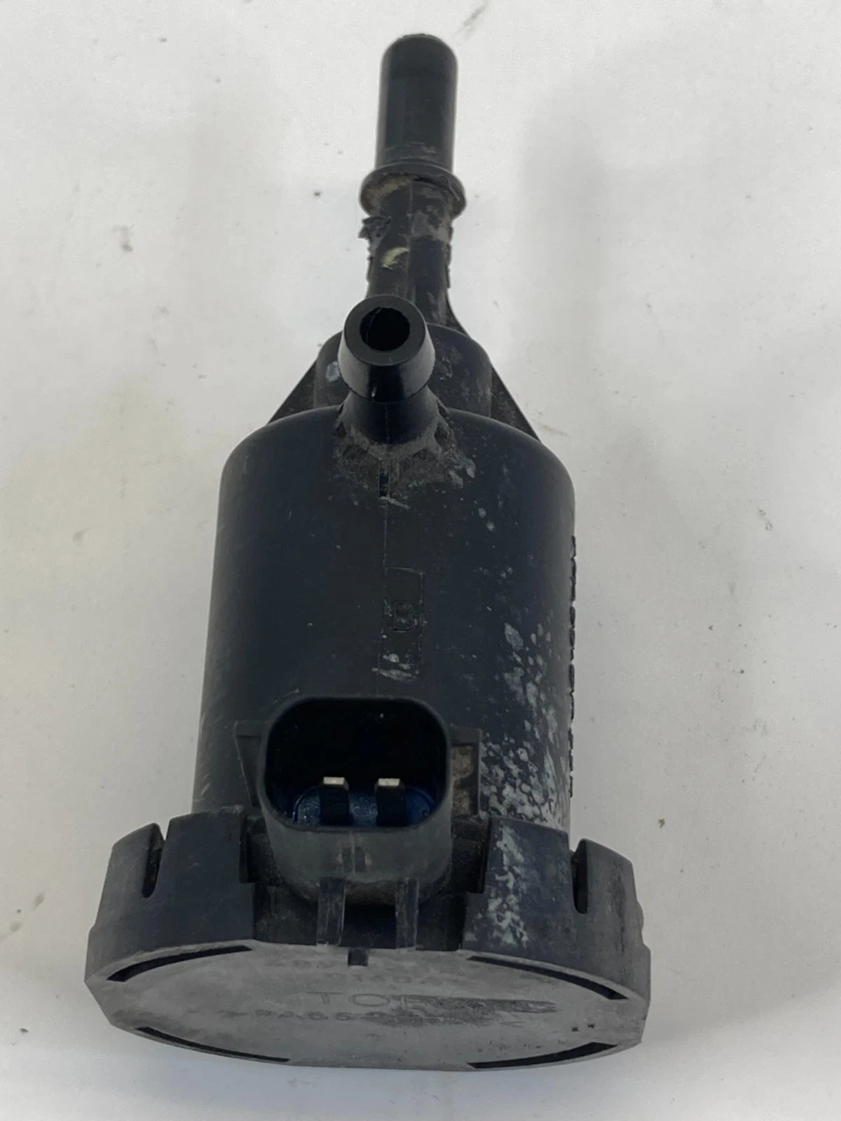 2008-2019 DODGE CHARGER CHYRSLER 300 LINEAR PURGE VALVE 4891738AA OEM