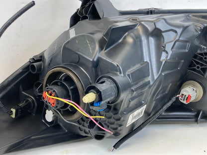 14-16 Nissan Versa Note Front Right Passenger Headlight Headlamp 26010-3WC0A OEM