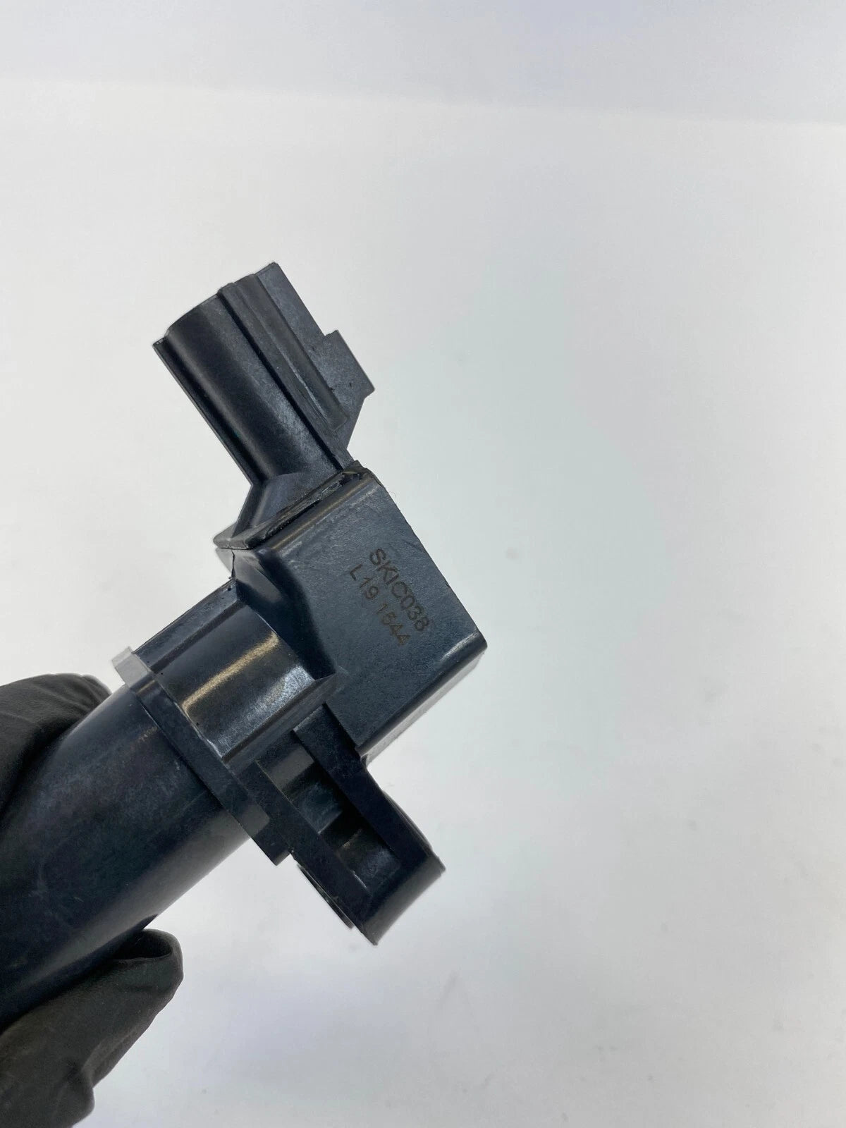 2007-2009 DODGE NITRO 2000-2008 DAKOTA 3.7L AT IGNITION COIL IGNITER SKIC038 OEM