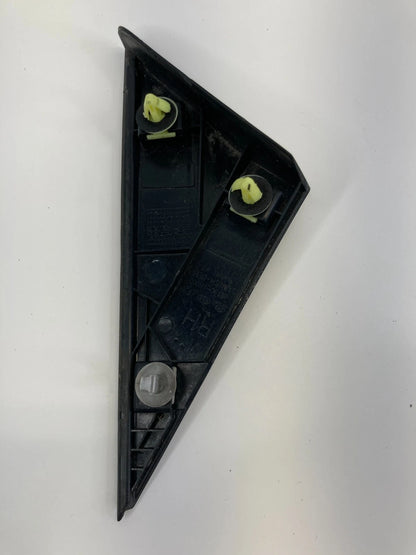 12-17 HYUNDAI ACCENT FRONT RH PASSENGER EXTERIOR PILLAR CORNER FENDER MOLDING
