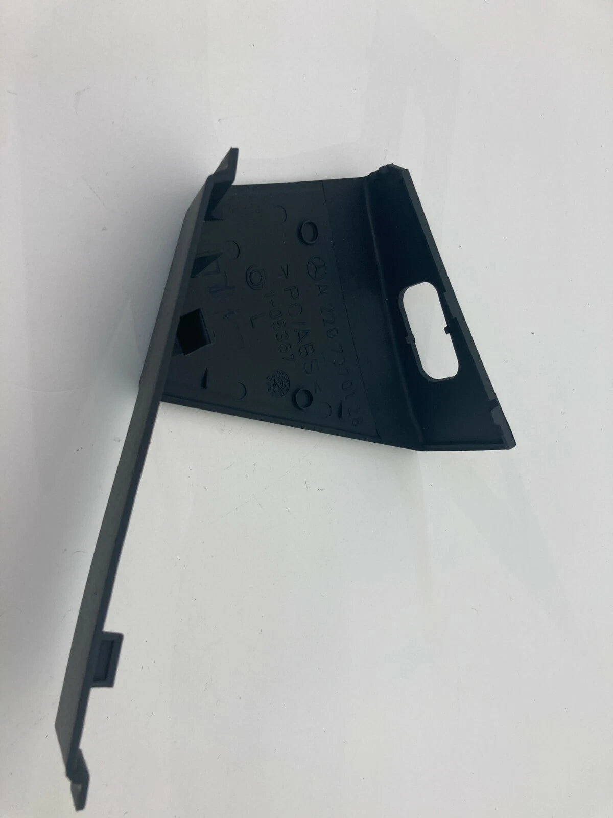 2000-2002 MERCEDES-BENZ S500 REAR LEFT DOOR PANEL COVER SHROUD OEM 220-737-01-28