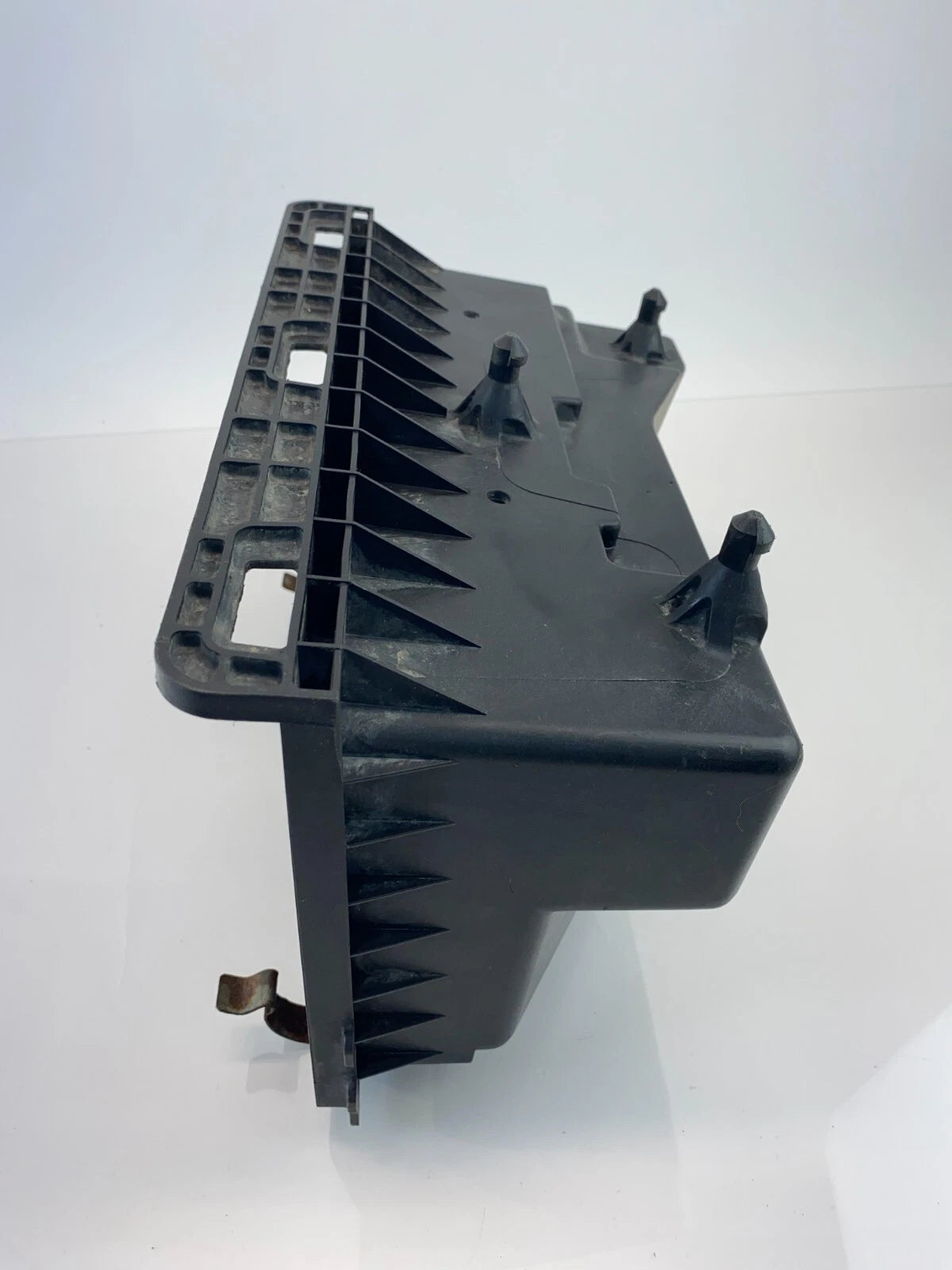 2007-2010 JEEP PATRIOT COMPASS 2.4L LOWER AIR FILTER CLEANER BOX HOUSING OEM